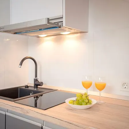 Velada Center 흐바르