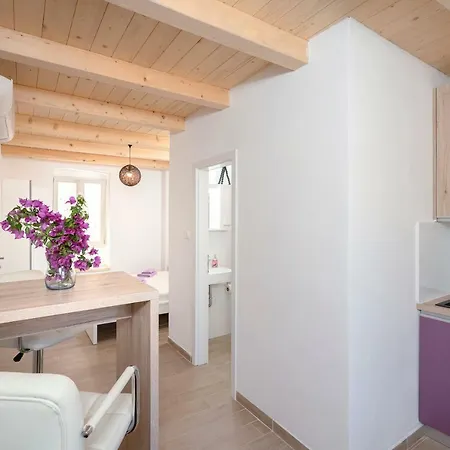 Velada Center アパート